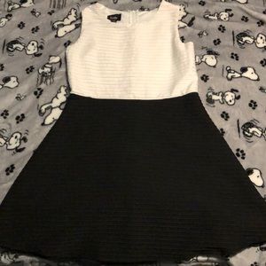 I’m selling this item because it is now too short